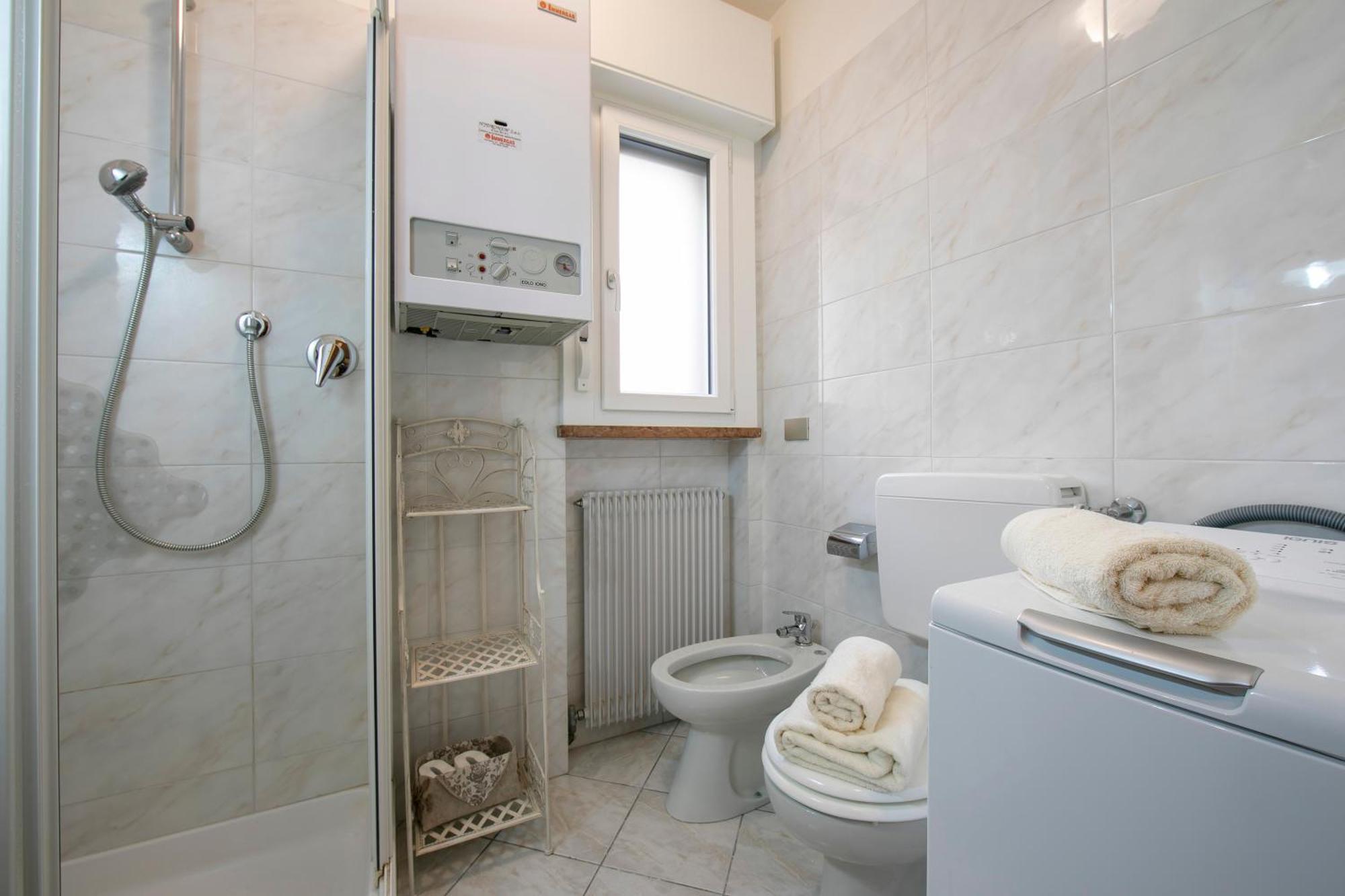 ריבה דל גארדה Lake View Dom-Us Apartment - Happy Rentals מראה חיצוני תמונה